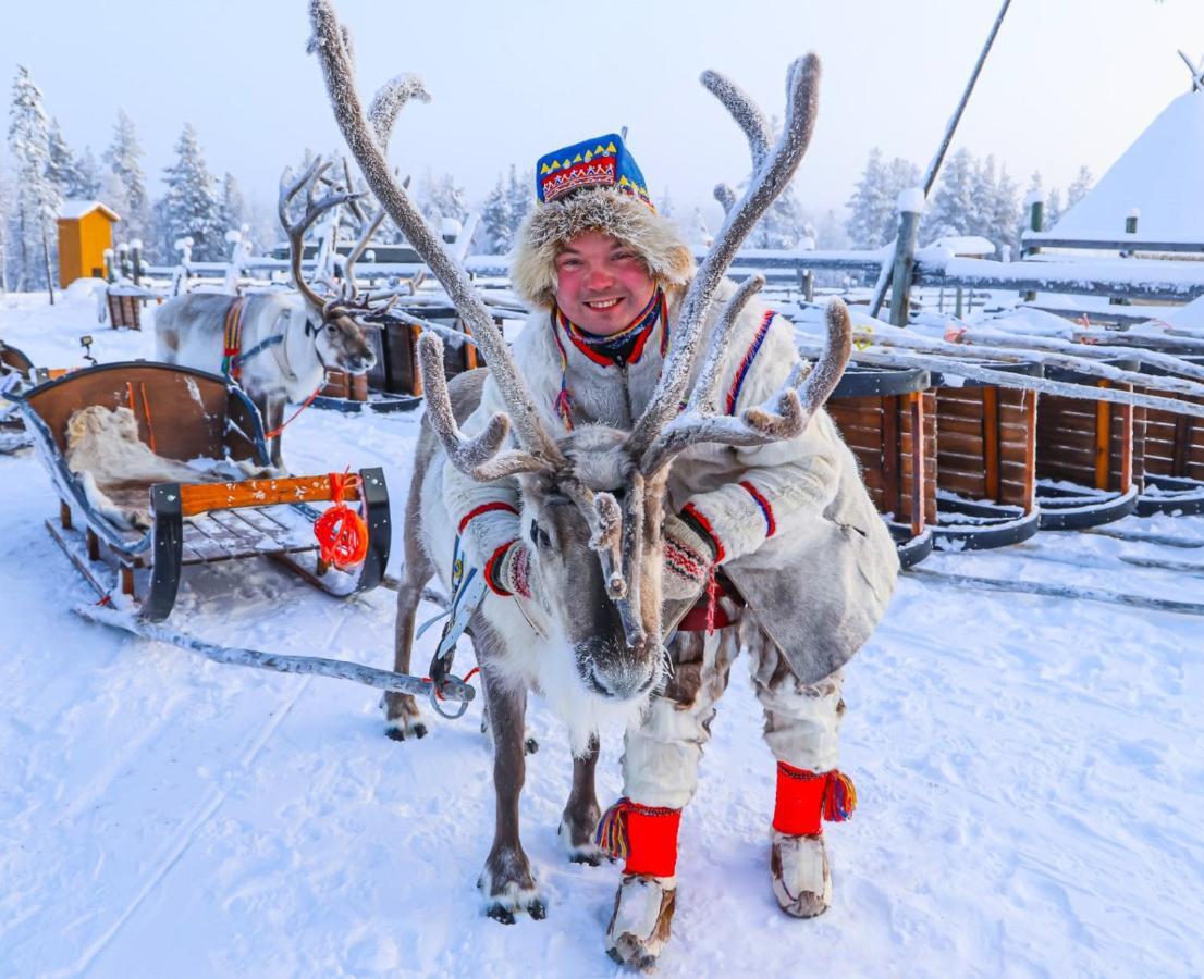 Kakslauttanen Arctic Resort - Igloos And Chalets Saariselkä Eksteriør billede